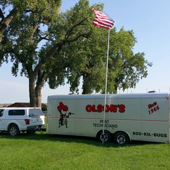 Olson's Pest Technicians - Olson's team helping out at the Yankton Sertoma's Best Triathlon on Lewis&Clark Lake - Pest Control Near Me - Yankton, South Dakota Olson's Pest Technicians - Olson's team helping out at the Yankton Sertoma's Best Triathlon on Lewis&Clark Lake - Pest Control Near Me - Yankton, South Dakota