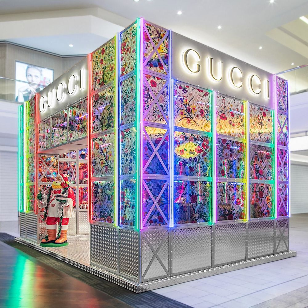 Gucci Denver Pin CLOSED Men's Clothing 3000 E 1st Ave, Cherry