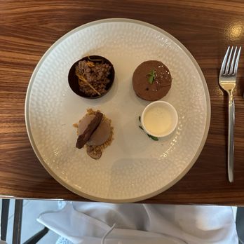 Olea - Chocolate textures - Spanish Near Me - New Haven, Connecticut