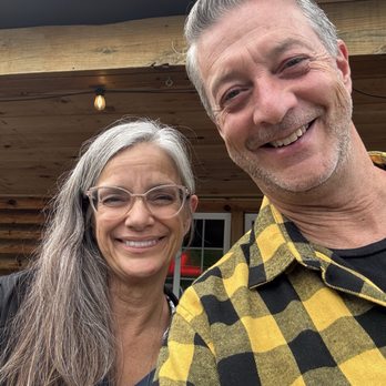Driveway Inn - Happy customers - Bars Near Me - Fulton, New York Driveway Inn - Happy customers - Bars Near Me - Fulton, New York