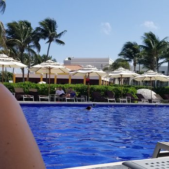 Dreams Tulum Resort & Spa - This seemed to be the "adults" pool - no swim up bar but it was nice and quiet and the water somehow seemed warmer than at the other pool. - Resorts Near Me - Tulum, ROO