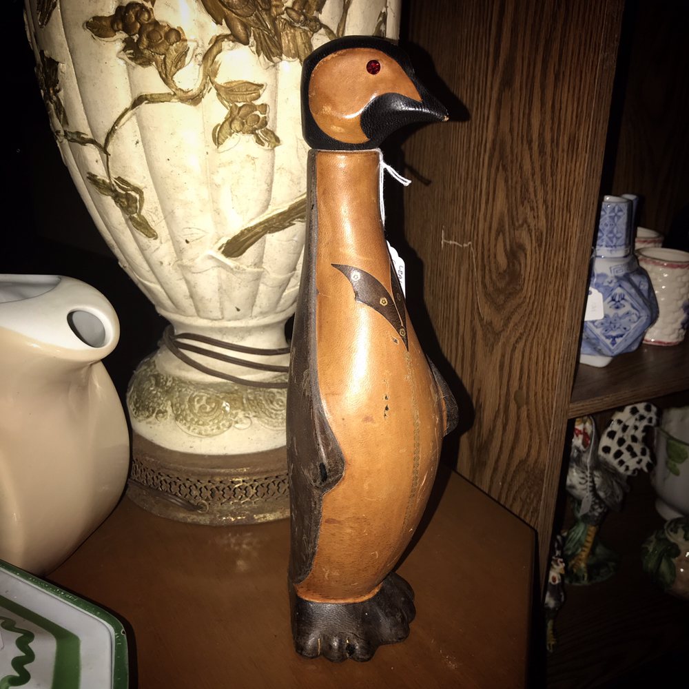 STREETSBORO ANTIQUES MINI MALL near 8932 State Rt 14, Streetsboro, Ohio