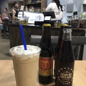 Square Scoop - Peanut butter shake with graham central station ice cream! - Ice Cream & Frozen Yogurt Near Me - Indianapolis, Indiana Square Scoop - Peanut butter shake with graham central station ice cream! - Ice Cream & Frozen Yogurt Near Me - Indianapolis, Indiana