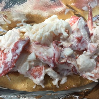 James Hook & Co - Large lobster roll huge chunks of lobster very little mayo delicious - Seafood Near Me - Boston, Massachusetts