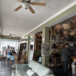 East End Eatery - Inside