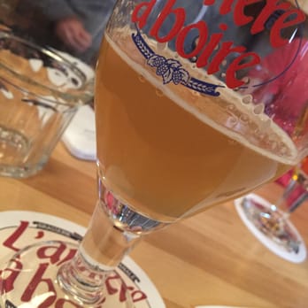 L'Amère à Boire - Hefeweizen - Tapas Bars Near Me - Montreal, Quebec L'Amère à Boire - Hefeweizen - Tapas Bars Near Me - Montreal, Quebec