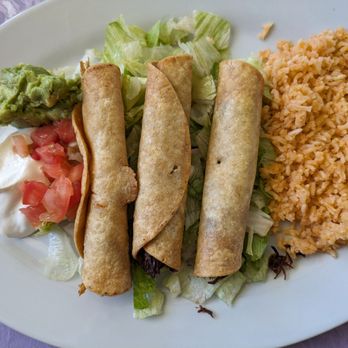 Rosie's Cafe - Beef and chicken flaunts - Burgers Near Me - Grants, New Mexico