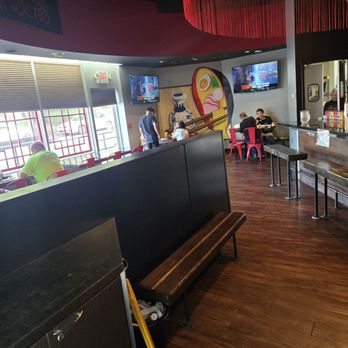 Kung Foo Noodle - Inside the establishment - Chinese Near Me - Huntersville, North Carolina Kung Foo Noodle - Inside the establishment - Chinese Near Me - Huntersville, North Carolina