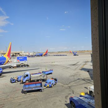 Southwest Airlines - Airlines Near Me - Phoenix, Arizona