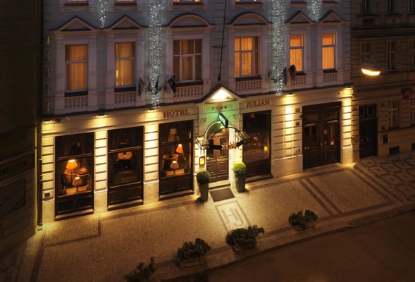 Hotel Julian by null