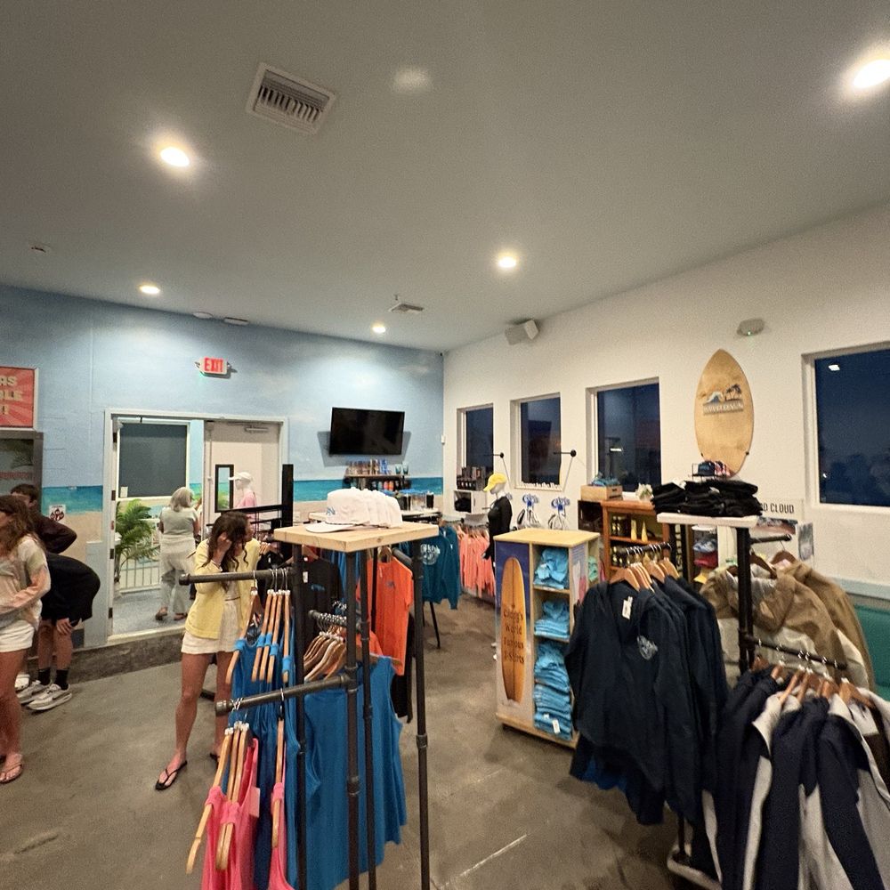 Caddy's Madeira Beach - The possible purchases - Bars Near Me - Madeira Beach, Florida