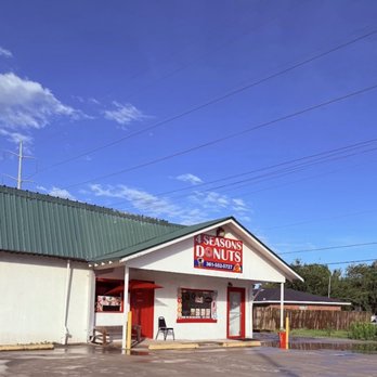Four Seasons Restaurant - 4 Seasons Donuts & Drinks - Bubble Tea Near Me - Port Lavaca, Texas Four Seasons Restaurant - 4 Seasons Donuts & Drinks - Bubble Tea Near Me - Port Lavaca, Texas