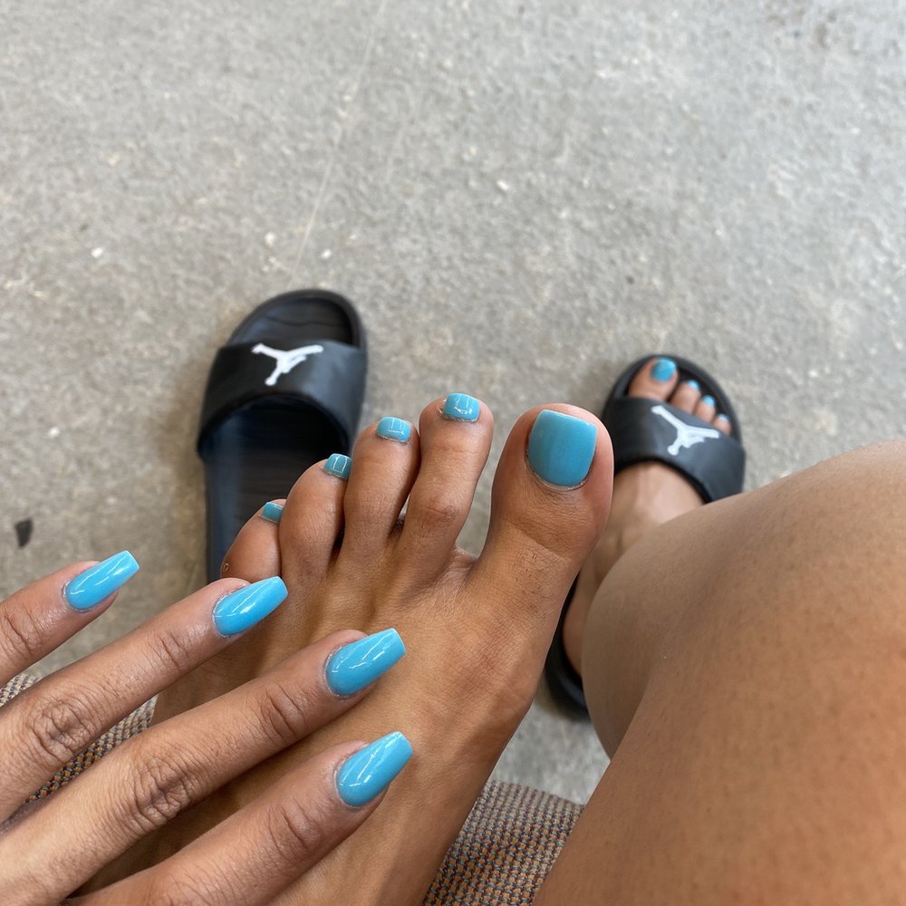Wistaria Nail Spa - Mani & Pedi by Molly - Nail Salons Near Me - New York, New York Wistaria Nail Spa - Mani & Pedi by Molly - Nail Salons Near Me - New York, New York