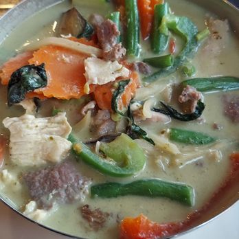 Thai Basil Signature - Green Curry - Thai Near Me - Phoenix, Arizona Thai Basil Signature - Green Curry - Thai Near Me - Phoenix, Arizona