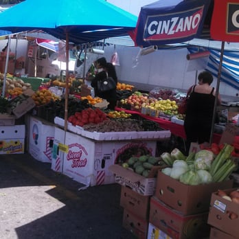 Community Market at Oxnard College - fresh veggies - Colleges & Universities Near Me - Oxnard, California Community Market at Oxnard College - fresh veggies - Colleges & Universities Near Me - Oxnard, California