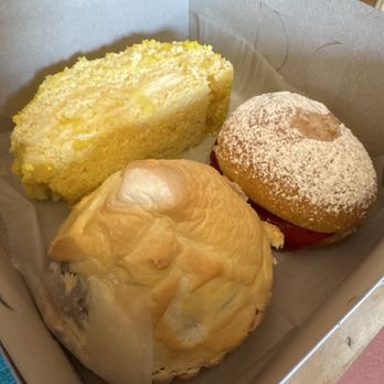 Desserts by Rebecca - Raspberry filled donut, lemon swiss roll, butterscotch tart - Custom Cakes Near Me - Georgetown, Kentucky Desserts by Rebecca - Raspberry filled donut, lemon swiss roll, butterscotch tart - Custom Cakes Near Me - Georgetown, Kentucky