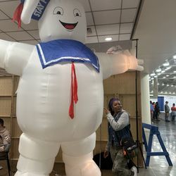 Baltimore Comic Con - Me and the Stay Puff Marshmallow Man!