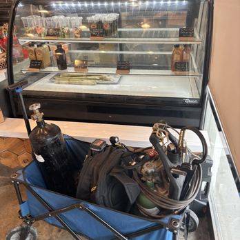 CT Air Conditioning - Needed Tools for a Small Display Fridge from True Brand. - Heating & Air Conditioning/HVAC Near Me - Midway City, California