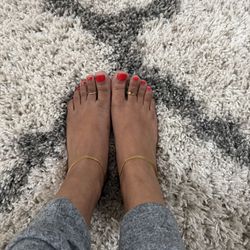 LP Nails & Spa - Ferrari red shellac pedi