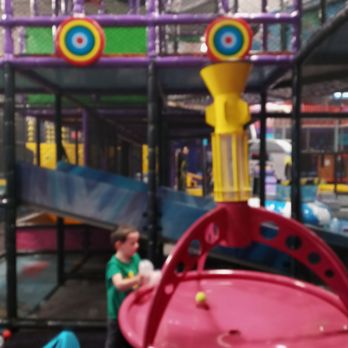 The Rush Fun Park - Ball blowing machines. Blows balls high in the air - Trampoline Parks Near Me - Peoria, Arizona The Rush Fun Park - Ball blowing machines. Blows balls high in the air - Trampoline Parks Near Me - Peoria, Arizona