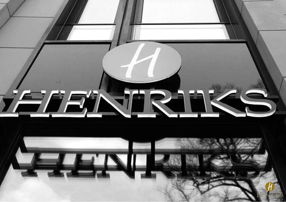 Restaurant HENRIKS by null