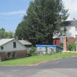 Tyburski's Countryside Bakery - View from the road