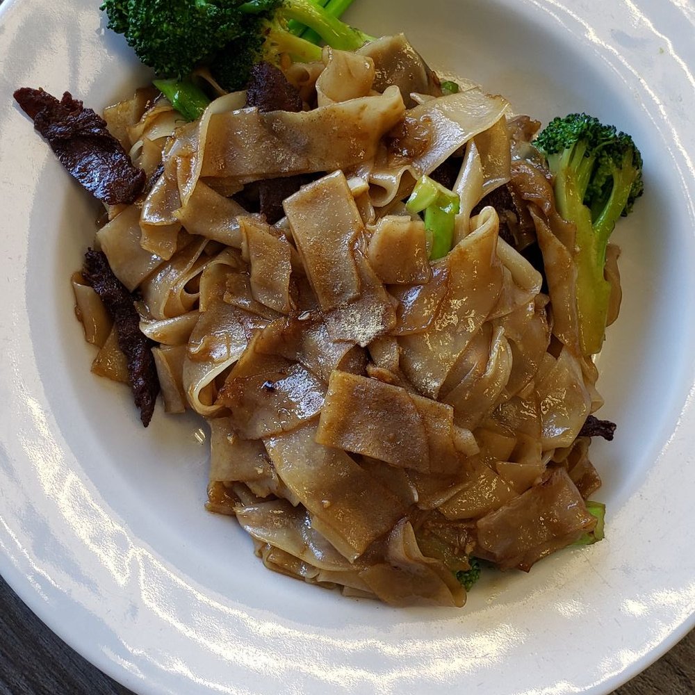 My Vegan - Pad See Ew Beef - Thai Near Me - Pasadena, California My Vegan - Pad See Ew Beef - Thai Near Me - Pasadena, California
