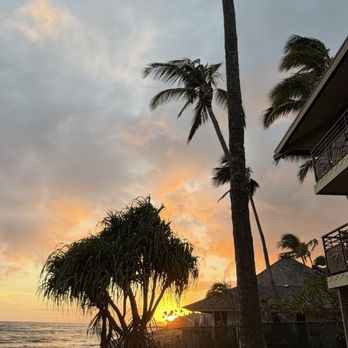Red Salt at Ko'a Kea - Sunsets are beautiful. - Seafood Near Me - Koloa, Hawaii Red Salt at Ko'a Kea - Sunsets are beautiful. - Seafood Near Me - Koloa, Hawaii