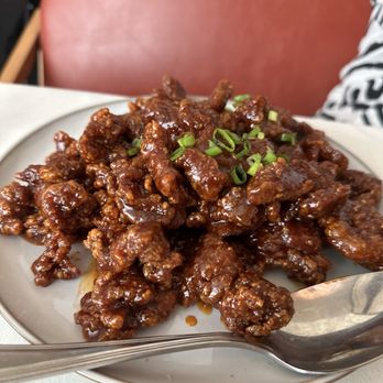 Panda Inn - Chinese Near Me - Glendale, California