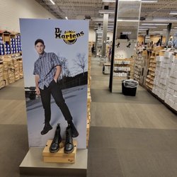 DSW Designer Shoe Warehouse
