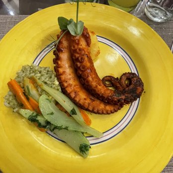 Private Chef Wendy Galeana - Octopus Adobo Al Pastor, green rice & veggies - Personal Chefs Near Me Private Chef Wendy Galeana - Octopus Adobo Al Pastor, green rice & veggies - Personal Chefs Near Me