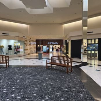 Dover Mall - Shopping Centers Near Me - Dover, Delaware Dover Mall - Shopping Centers Near Me - Dover, Delaware