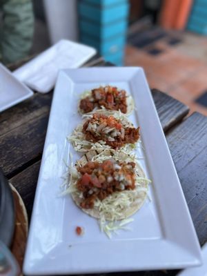 Hungry Crowd by null