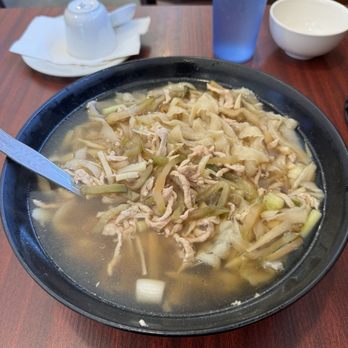 New Mandarin Noodle Deli - pickled vegetable shredded pork noodle soup - Chinese Near Me - Temple City, California New Mandarin Noodle Deli - pickled vegetable shredded pork noodle soup - Chinese Near Me - Temple City, California