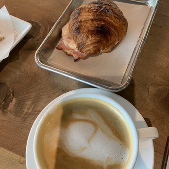 Siphon Coffee - Caramel Latte and Ham and Provolone Croissant - Cafes Near Me - Houston, Texas