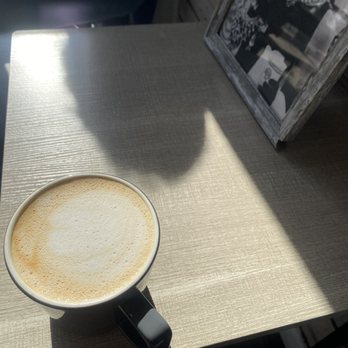 Make Believe Bakeshop - Vanilla Oatmilk Latte - Coffee & Tea Near Me - Astoria, New York