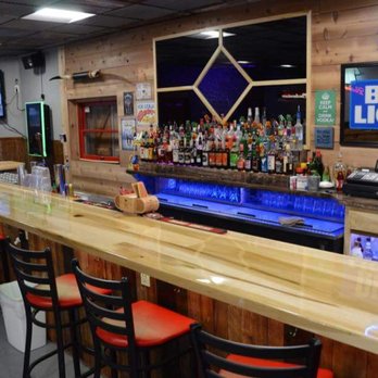 The Pour House - a bar with bar stools - Pubs Near Me - Humboldt, Iowa The Pour House - a bar with bar stools - Pubs Near Me - Humboldt, Iowa