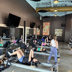 FIFTY/50 Pilates - Live Strength & Sculpt class