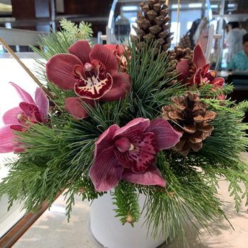 Tiffany & Company - Beautiful floral arrangements throughout the store - delivered by a local florist - Jewelry Near Me - Naples, Florida Tiffany & Company - Beautiful floral arrangements throughout the store - delivered by a local florist - Jewelry Near Me - Naples, Florida