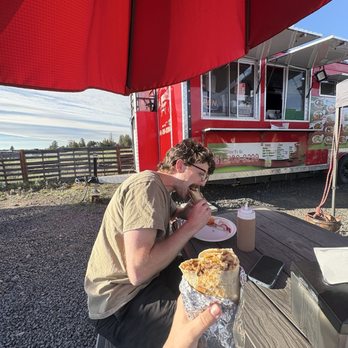 Taqueria la Mesita - Steak burrito - Food Trucks Near Me - Bend, Oregon Taqueria la Mesita - Steak burrito - Food Trucks Near Me - Bend, Oregon