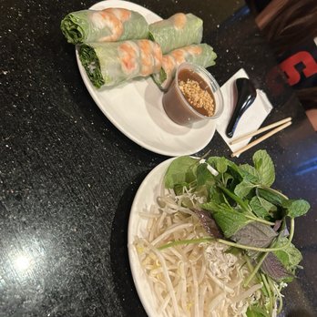 House of Pho - A5. Fresh Spring Rolls (2) - Vietnamese Near Me - Hayward, California