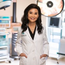 Suzanne Yee, MD - Dr. Suzanne Yee, triple board-certified cosmetic surgeon in Little Rock, AR