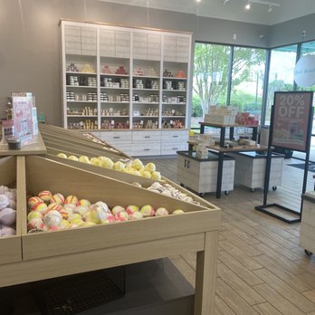 Buff City Soap - Cosmetics & Beauty Supply Near Me - Hickory, North Carolina
