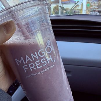 Mango Fresh - Sanford - Famous Fresh smoothie (I subbed the yogurt for almond milk ) - Salad Near Me - Sanford, Florida Mango Fresh - Sanford - Famous Fresh smoothie (I subbed the yogurt for almond milk ) - Salad Near Me - Sanford, Florida