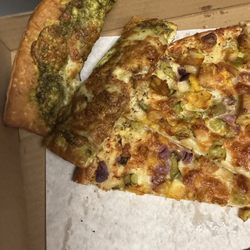 Jojo'z Pizza - Garlic Chicken Pizza (no mushrooms)