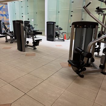 Q-80 Gym - Racketball courts - Gyms Near Me - Norfolk, Virginia Q-80 Gym - Racketball courts - Gyms Near Me - Norfolk, Virginia