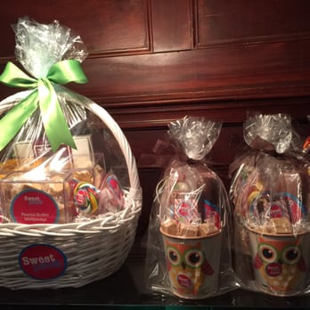 Sweet Pete's Candy - Candy Stores Near Me - Jacksonville, Florida
