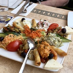 Restaurant Buzbağ - Gemischte Vorspeisenteller