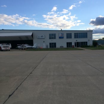 Tom Wood Aviation - Flight Instruction Near Me - Fishers, Indiana Tom Wood Aviation - Flight Instruction Near Me - Fishers, Indiana