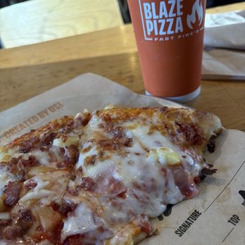 Blaze Pizza - Half rising crust w/regular sauce and bacon crumbles, Canadian Bacon and pineapple. - Salad Near Me - Las Vegas, Nevada Blaze Pizza - Half rising crust w/regular sauce and bacon crumbles, Canadian Bacon and pineapple. - Salad Near Me - Las Vegas, Nevada